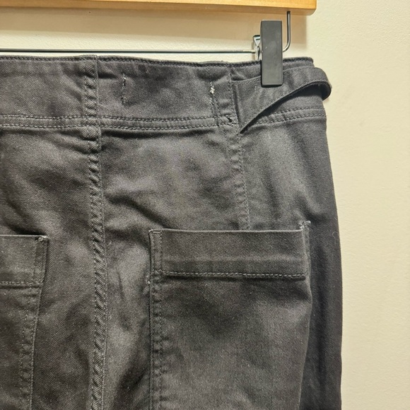 Anthropologie Pilcro & The Letterpress Black High Rise Flare Leg Pants - Picture 6 of 14